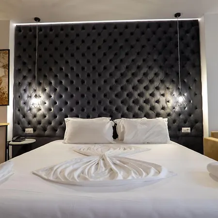 Art Hotel 4*